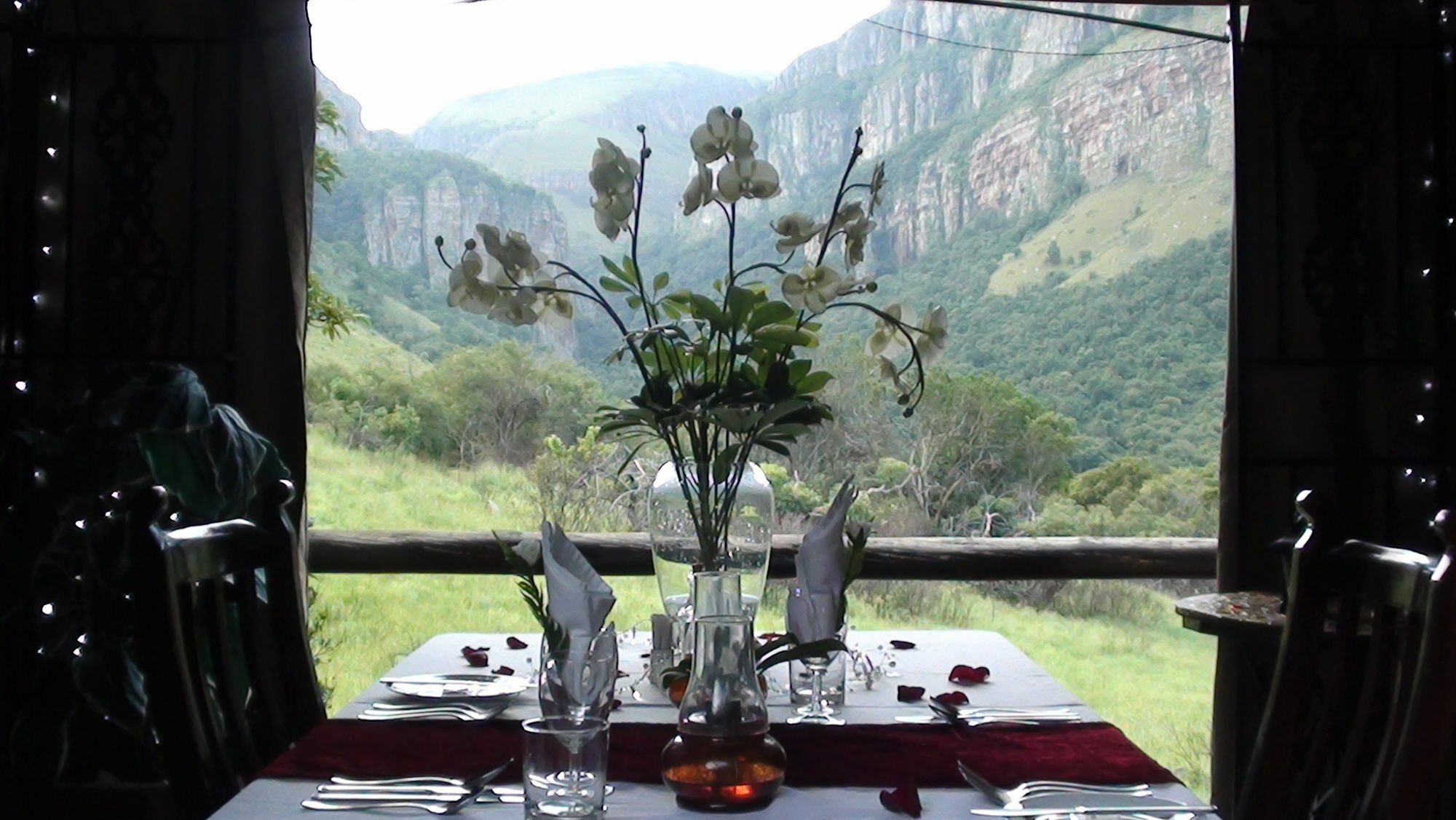 Forest Creek Lodge & Spa Даллструм Экстерьер фото